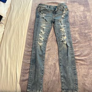American eagle skinny ripped jeans